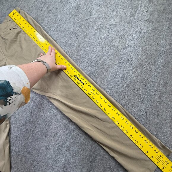 Nike Golf Pants Men 32 x 32 Beige Flat Front Stretch Flex Core Standard AJ5489 - Picture 12 of 16